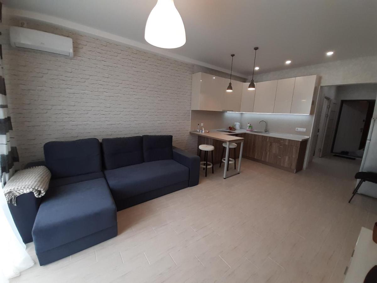 New England Deluxe Apartment Kiev Bagian luar foto