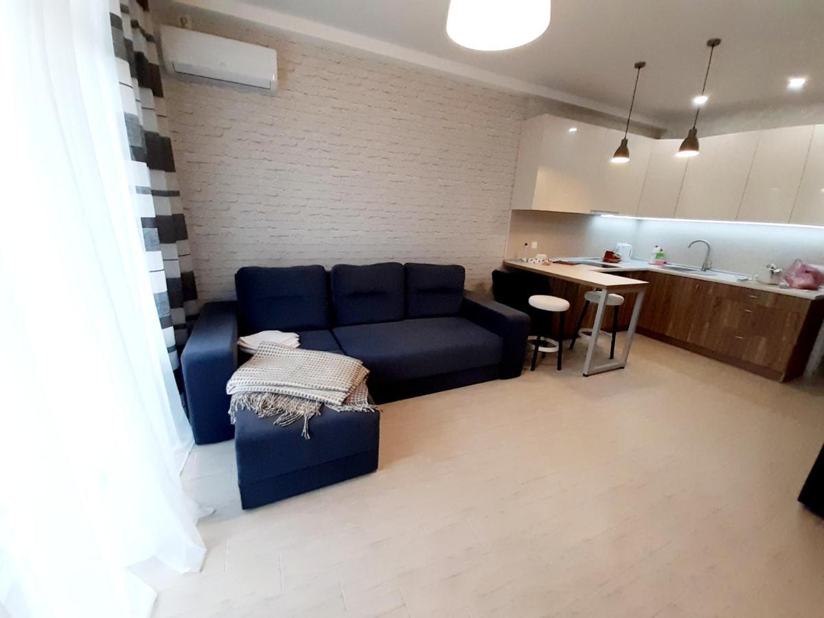 New England Deluxe Apartment Kiev Bagian luar foto