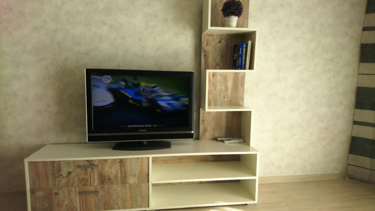 New England Deluxe Apartment Kiev Bagian luar foto